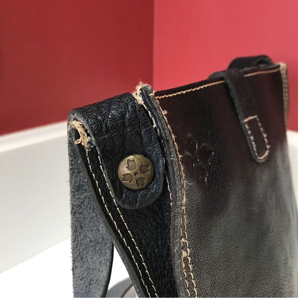 Patricia Nash Leather Dark Blue Leather Crossbody Bag - Picture 5 of 11